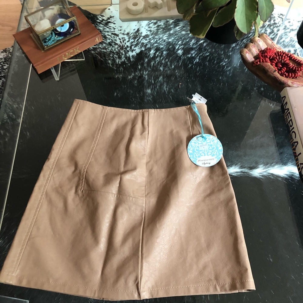 Leather skirt